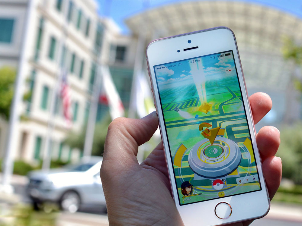 Pokemon Go becomes latest addicting mobile app