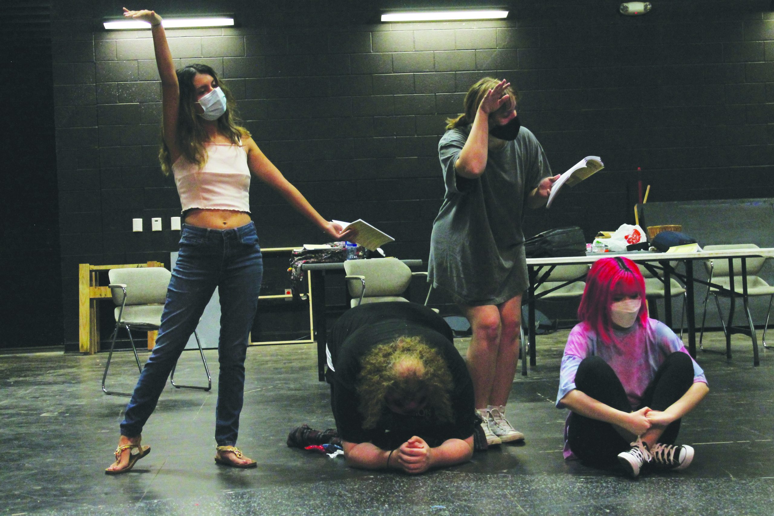 Drama students fearlessly take the stage