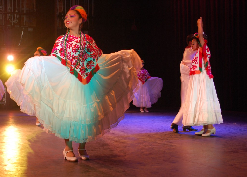 Folklorico11