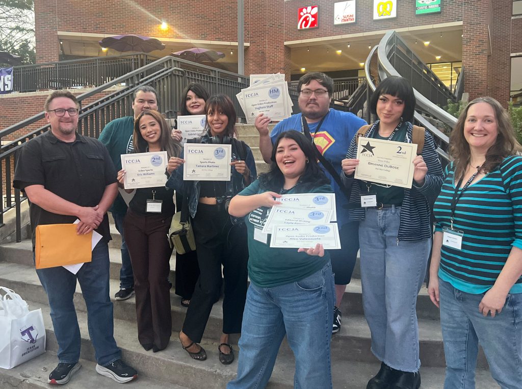 Foghorn faculty advisor Robert Muilenburg (far left) and lab adviser Allison Ehrlich (far right) accompanied Foghorn students (left to right) Ariel Davis, Leona Gallardo, Alondra Alonzo, Tamara Martinez, Arianna Rios, Victor Herrera and Brianne DuBose to the annual TCCJA conference.